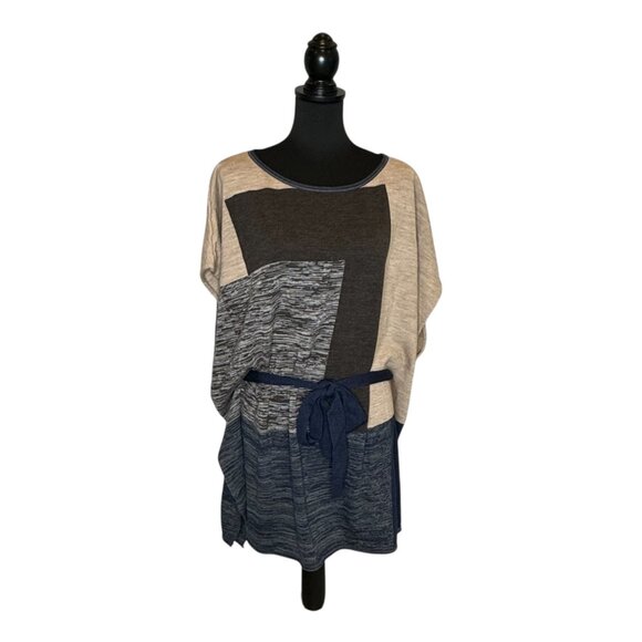 LIKE NEW BCBGMaxAzria Colorblock Merino Wool Sweater Dress Navy Combo OS - Picture 1 of 9